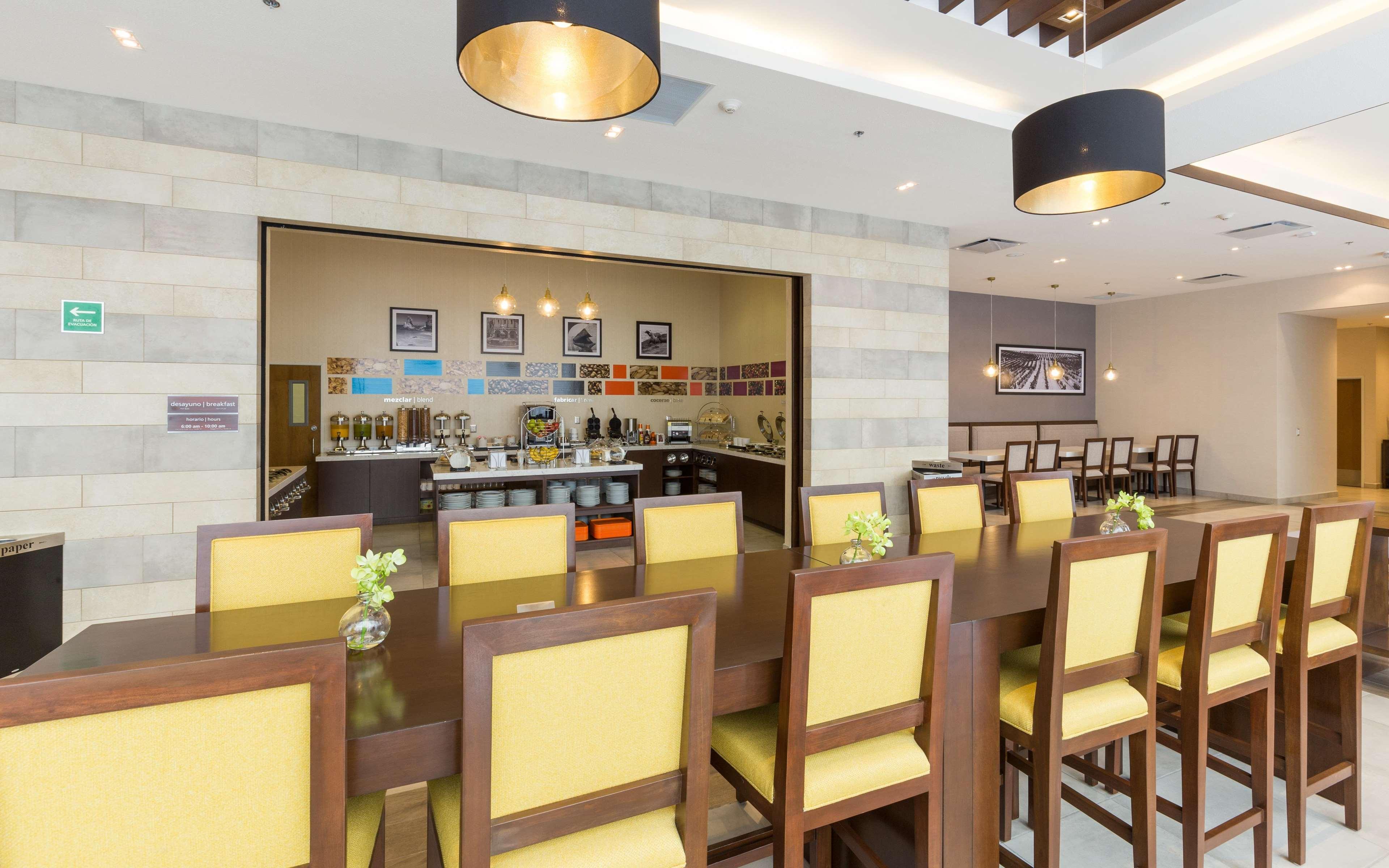 Hampton Inn By Hilton Tijuana Esterno foto