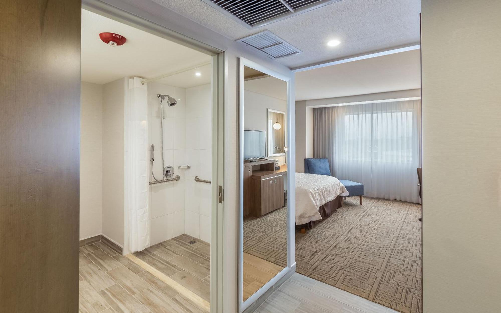 Hampton Inn By Hilton Tijuana Esterno foto