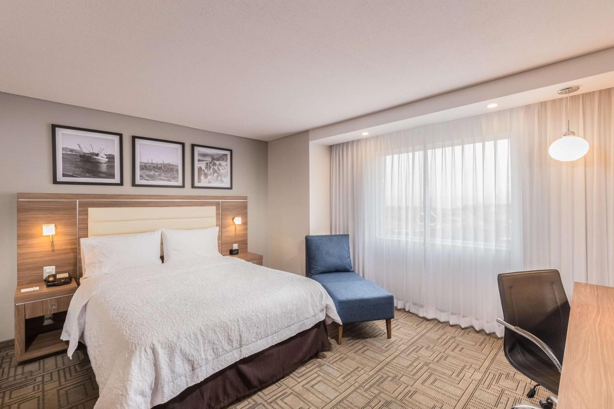 Hampton Inn By Hilton Tijuana Esterno foto